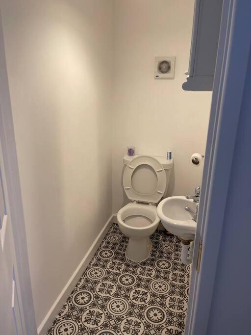 Quirky One Bed Flat, Barbican Area, プリマス エクステリア 写真